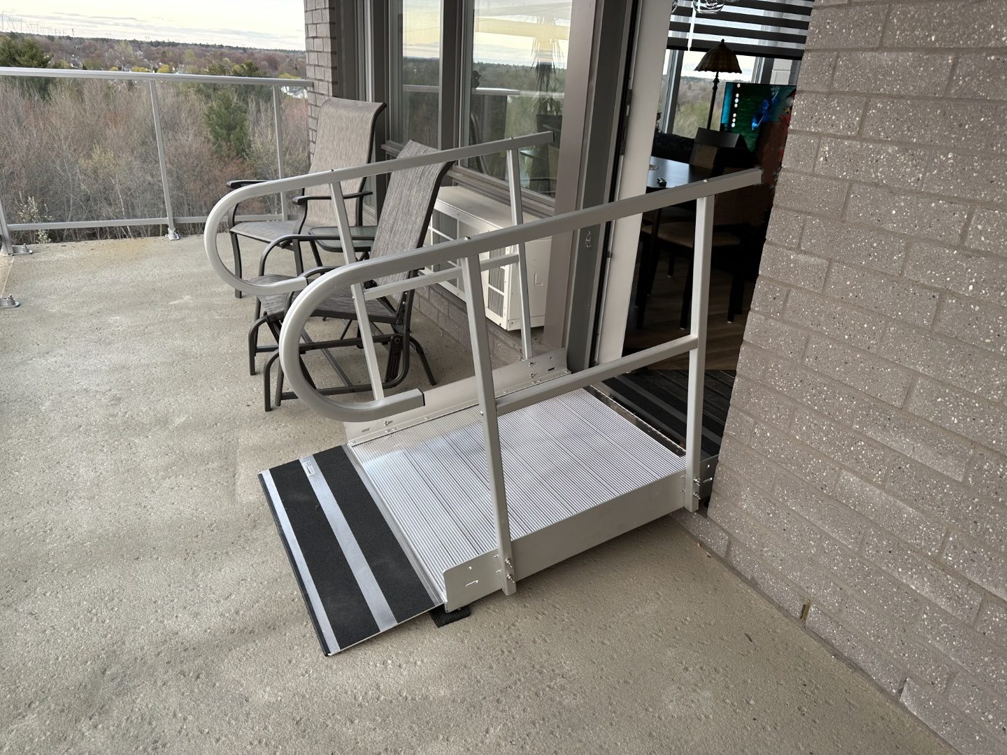 Plateforme de balcon — complexes immobiliers