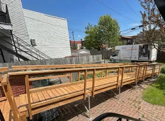Rampe en bois (résidentiel)